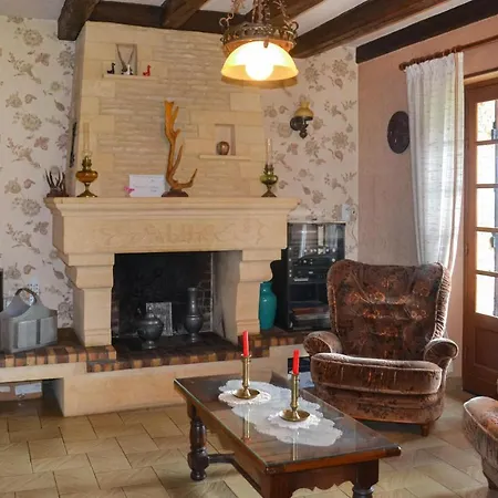Gorgeous In Archignac With Kitchen Paulin